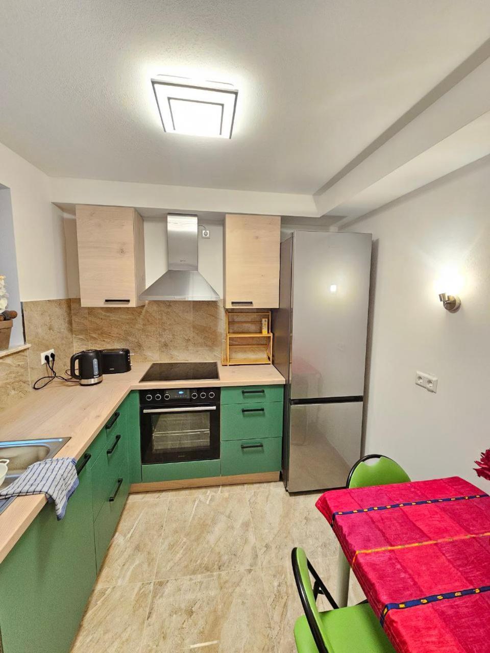 Schoene Wohnung Am Georgenberg Reutlingen Bagian luar foto
