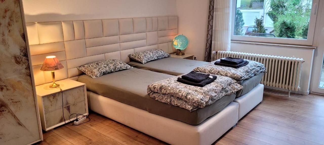 Schoene Wohnung Am Georgenberg Reutlingen Bagian luar foto